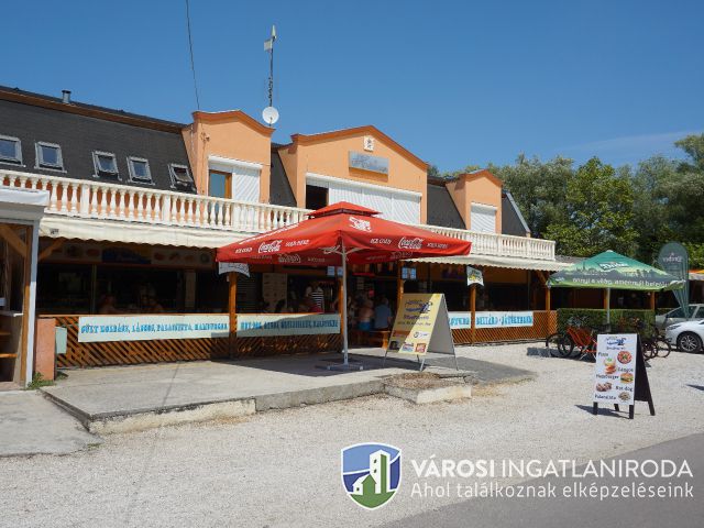 Kiváló Balatonparti, befektetési lehetőség!!!