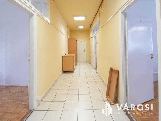 109 m2-es önálló irodaegyüttes kiadó a Lehel tértől 500 m-re