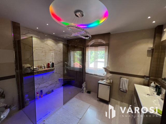 Liget Lakóparki Luxus Ingatlan