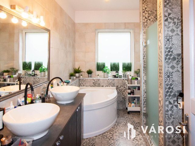 Igényes családi otthon Herceghalmon