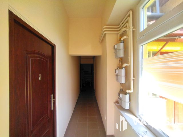 Családi ház + 3 apartman egyben kedvelt környéken!