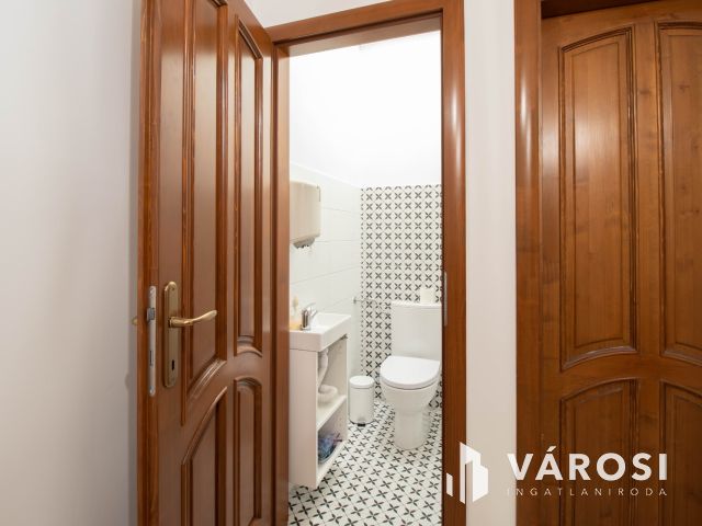 Iroda a Nyugati mellett - Elegancia, Minőség és Nyugalom