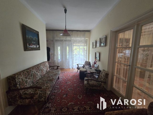 Sarkadon családi ház eladó