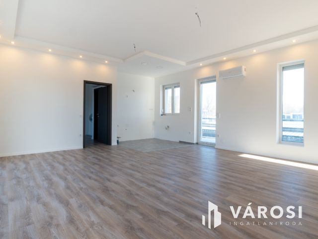 Gyönyörű lakás Siófok új építésű lakóparkjában