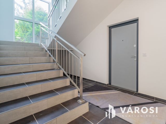 Panorámás luxus lakás Balatonföldváron