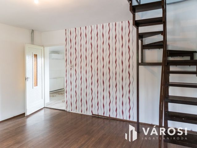 Zártkerti Családi ház Sándorfalván