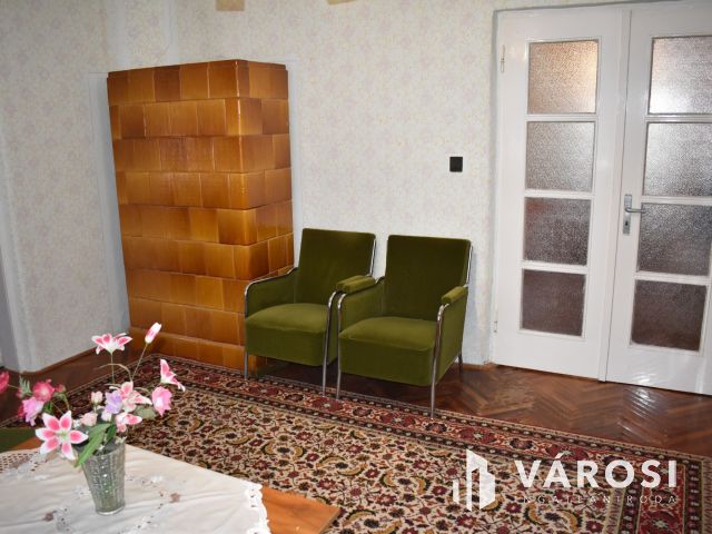 3 szobás családi ház a fürdő mellett!