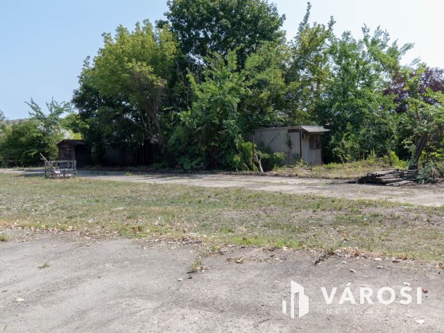 Ipari-logisztikai célokra alkalmas telek, 15.ker., 3498 m2