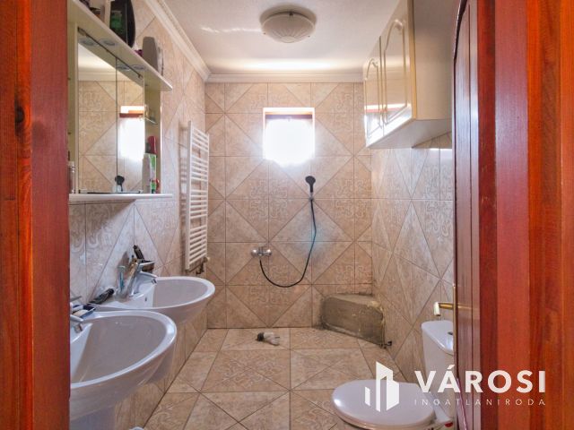 Szolnok kertvárosi részén