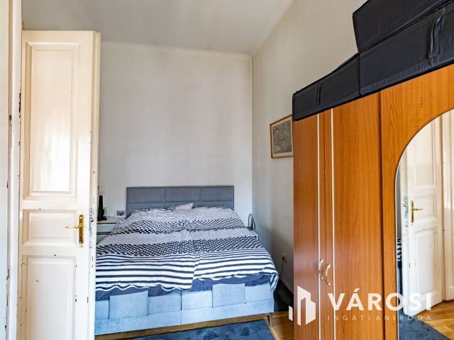 II. János Pál pápa téren, kétszobás lakás eladó