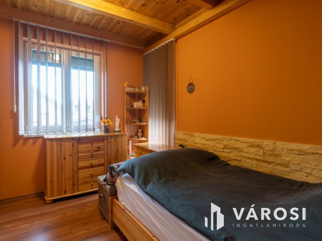 Gyönyörű családi ház balatoni panorámával