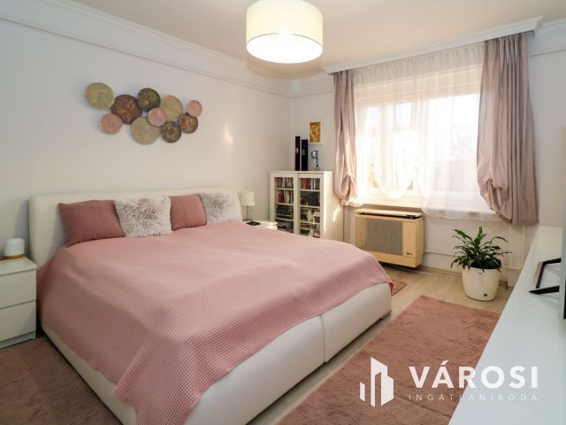 Eladó egy sokoldalúan hasznosítható ingatlan Orosházán!