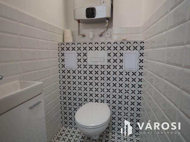 Fonyódon, 150m-re a víztől, új lakás, Wellness használattal!