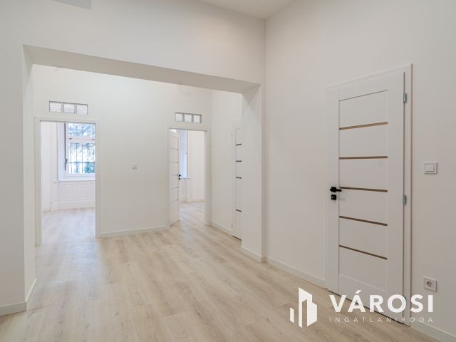 Akár lakni akár befektetni Vásárhely belvárosában 03