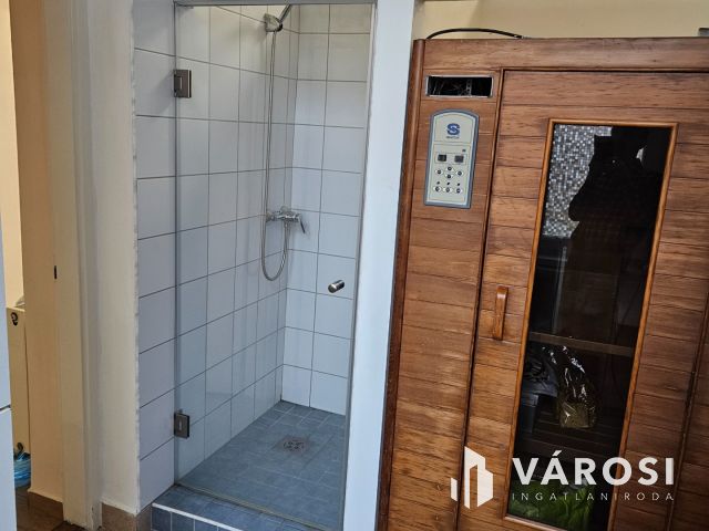 Debrecen Belvárosi Üzleti Ingatlan, Szuper Helyen!