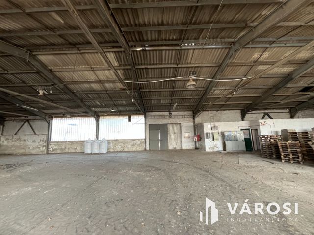 Rendkívül Jó Helyen, Debreceni Telephely Csarnokokkal!!!