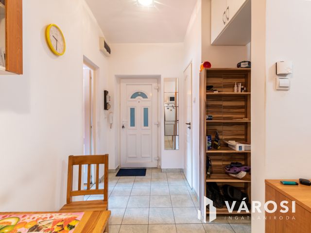 ÁRESŐ!! Bútorozott, klímás, 40 m² garzon Angyalföldön!