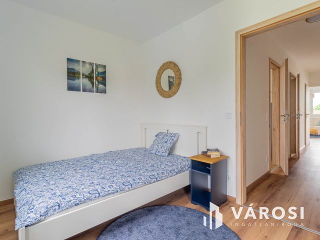 Panorámás luxus lakás Balatonföldváron kiadó