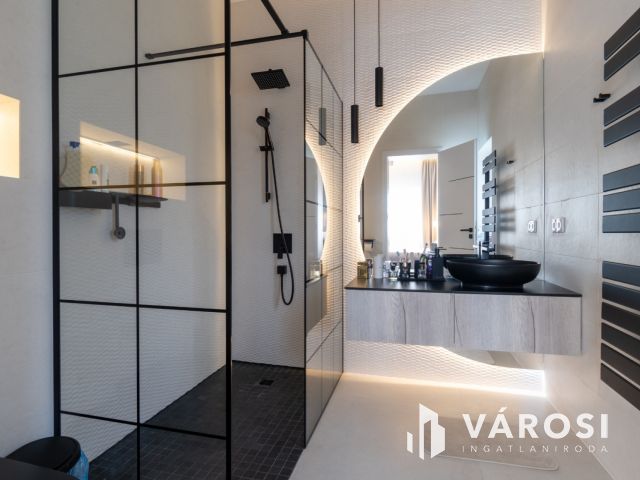 Luxusotthon Siófok legszebb új építésű lakóparkjában