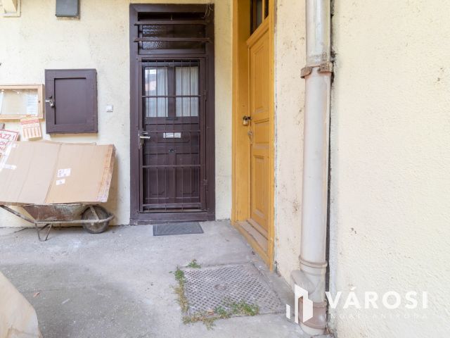 Göncz Árpád városközponttól 5 percre 54 m2-es 2 szobás lakás