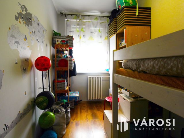 Mindenhez közel: jó állapotú lakás Csepel központjában